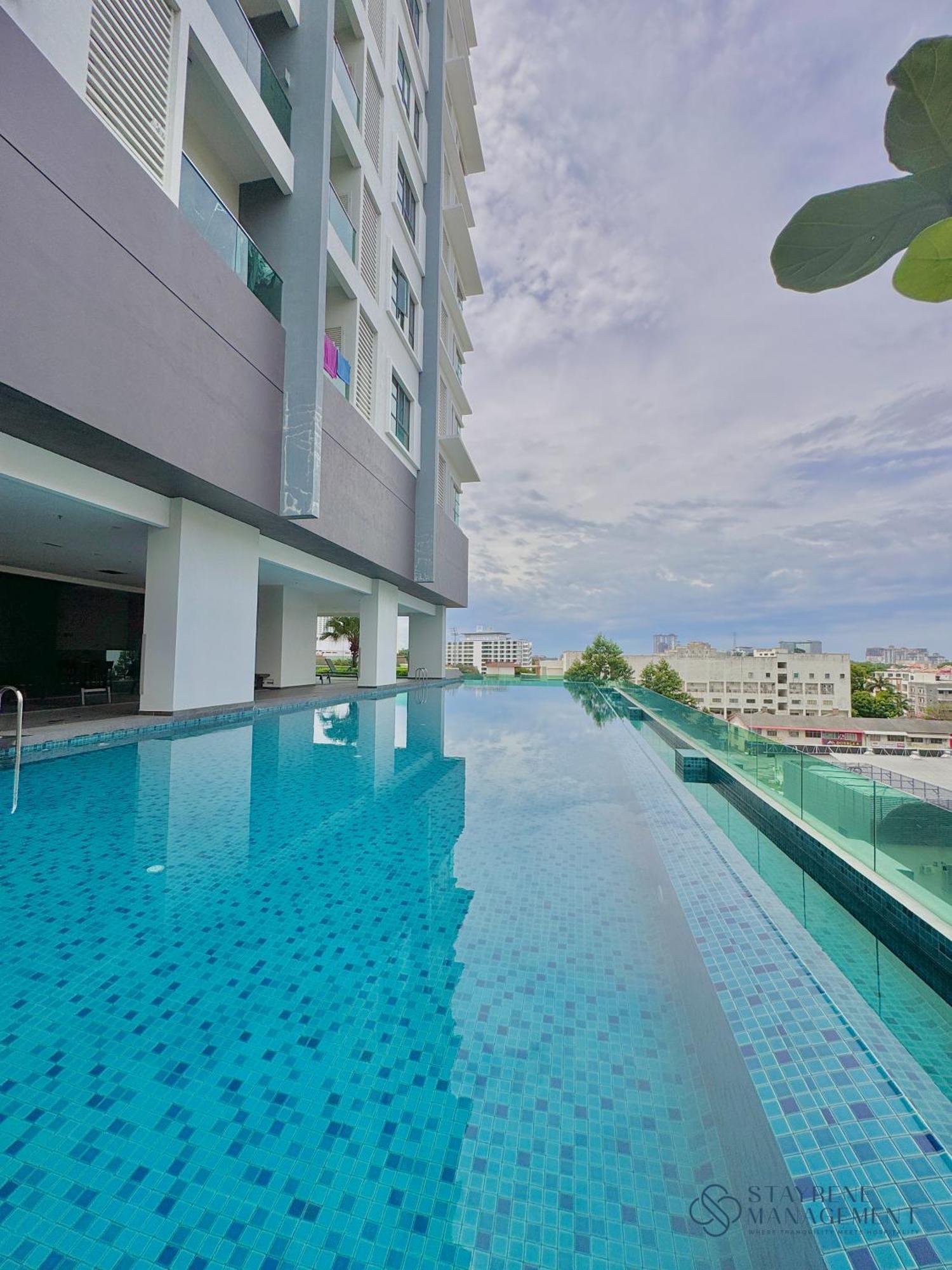 Melaka Ong Kim Wee Residences By Stayrene מראה חיצוני תמונה