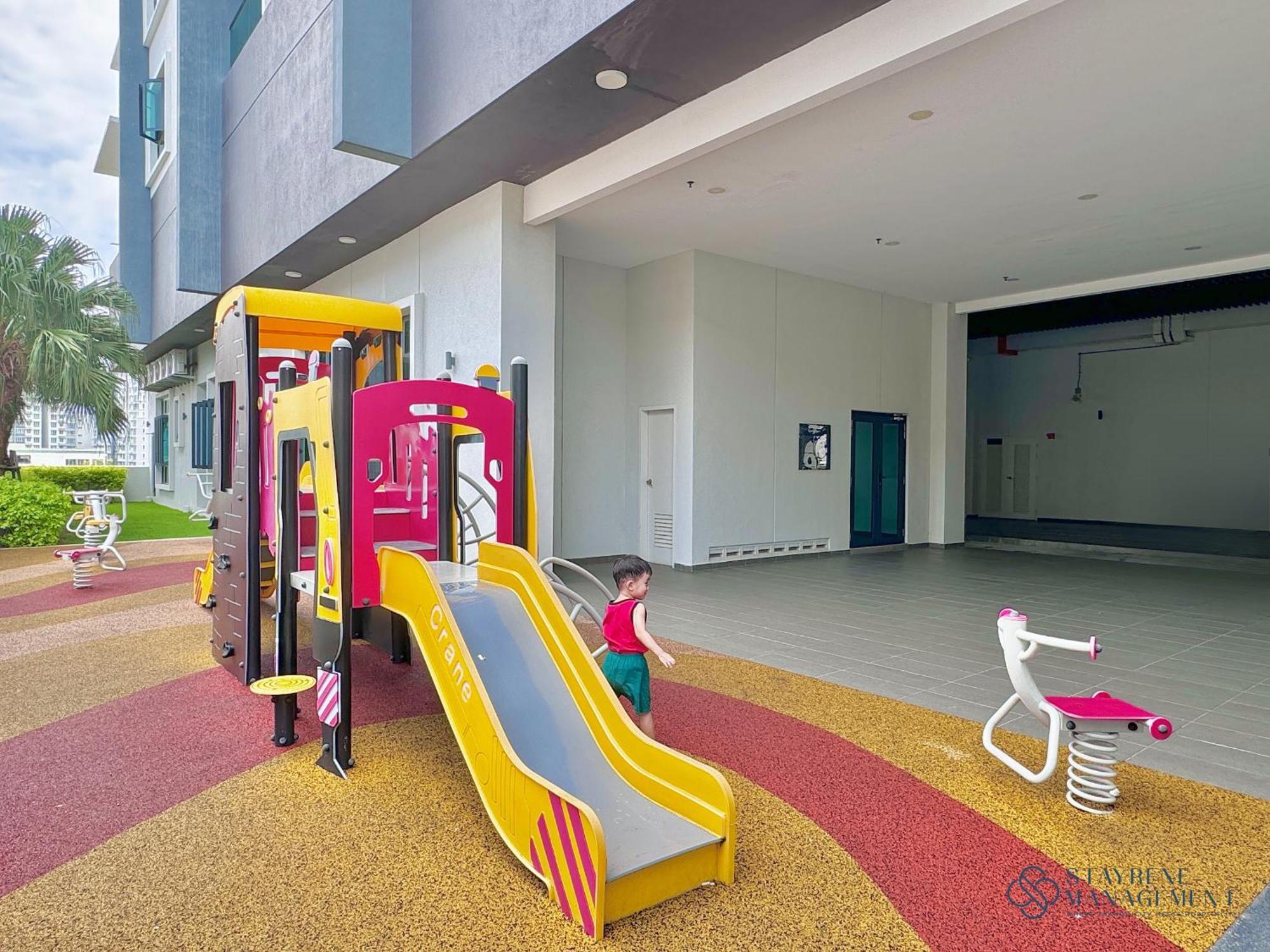 Melaka Ong Kim Wee Residences By Stayrene מראה חיצוני תמונה